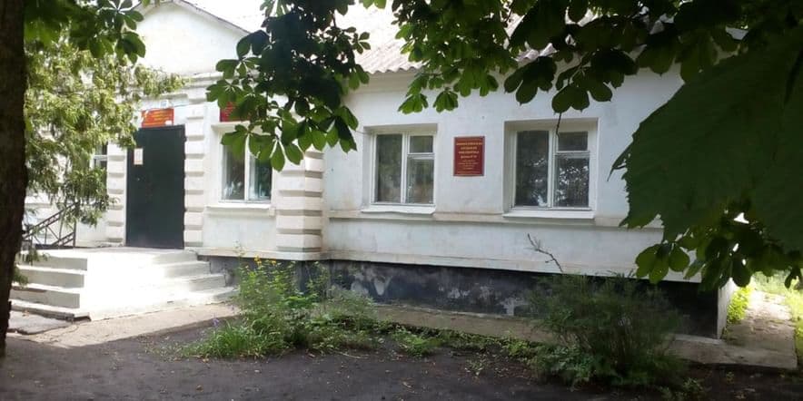 Основное изображение для учреждения Хворостянская сельская библиотека — филиал № 31