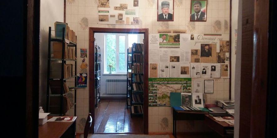 Основное изображение для учреждения Октябрьская сельская библиотека