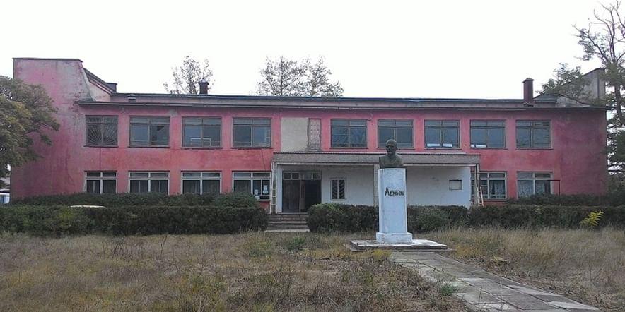 Основное изображение для учреждения Далековский сельский Дом культуры