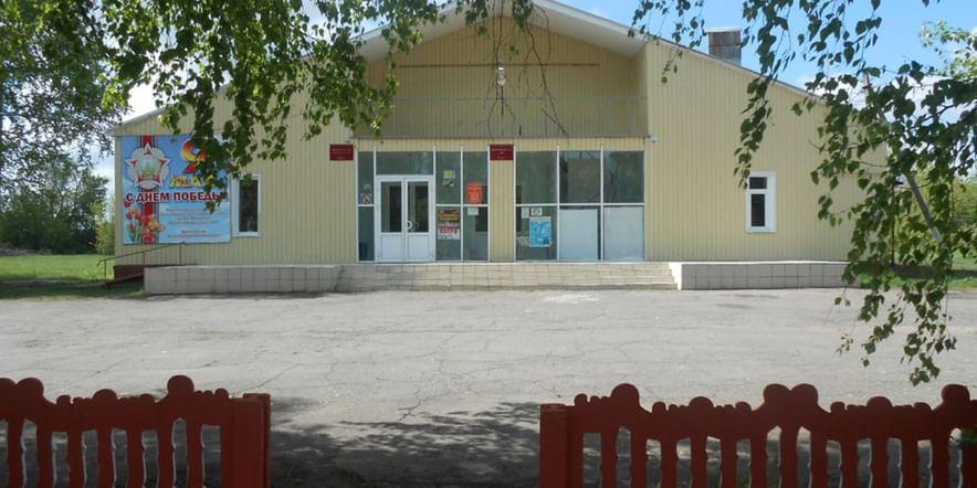 Основное изображение для учреждения Большеизбищенский дом культуры