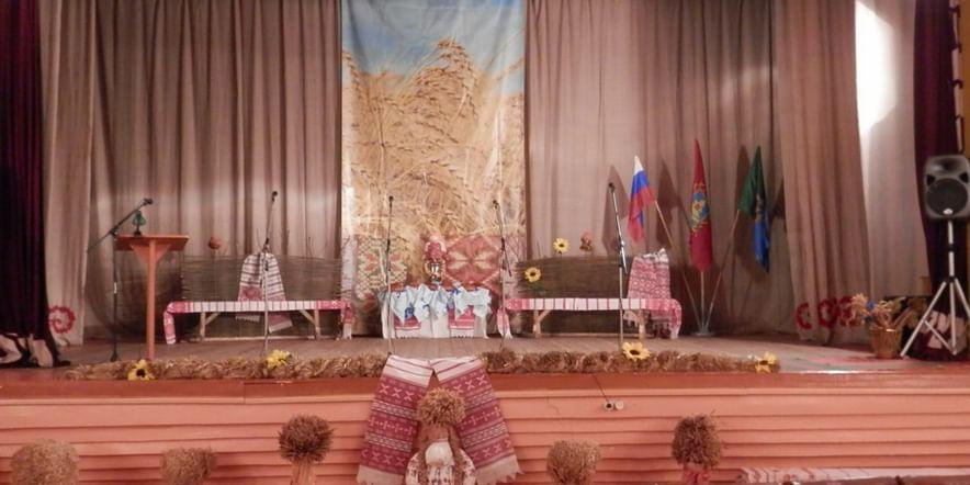 Основное изображение для учреждения Замишевский сельский дом культуры