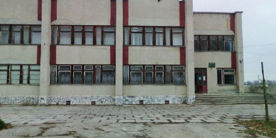 Основное изображение для учреждения Дом культуры с. Октябрьского
