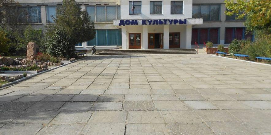 Основное изображение для учреждения Новожиловский сельский дом культуры