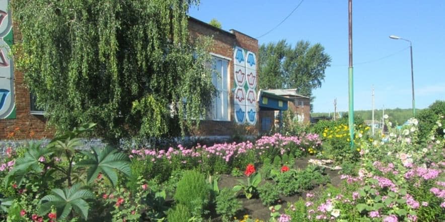 Основное изображение для учреждения Борискинский сельский дом культуры