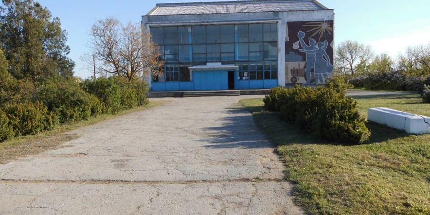 Основное изображение для учреждения Зиминский сельский дом культуры