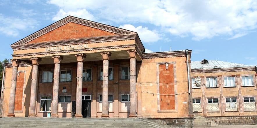 Основное изображение для учреждения Дом культуры ст. Марьинской