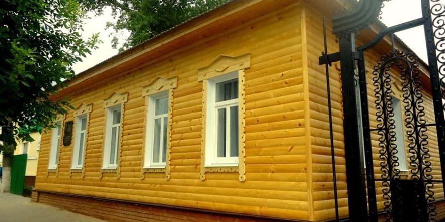 Основное изображение для учреждения Выставочный зал «Страницы истории»