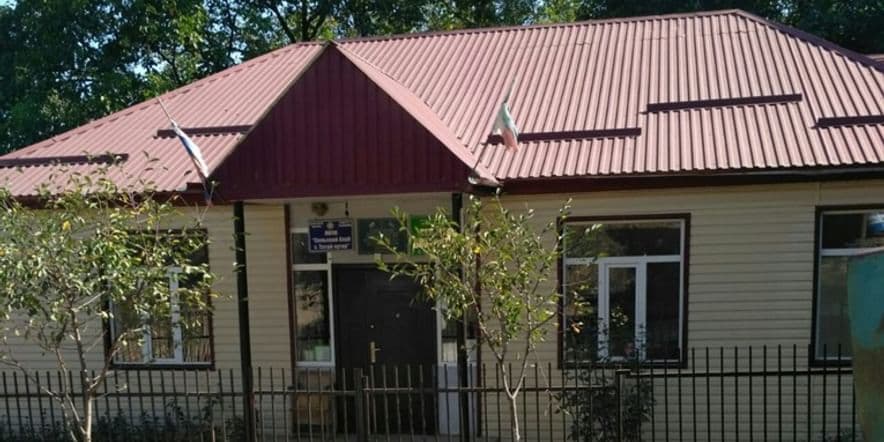 Основное изображение для учреждения Татай-Хуторский сельский дом культуры