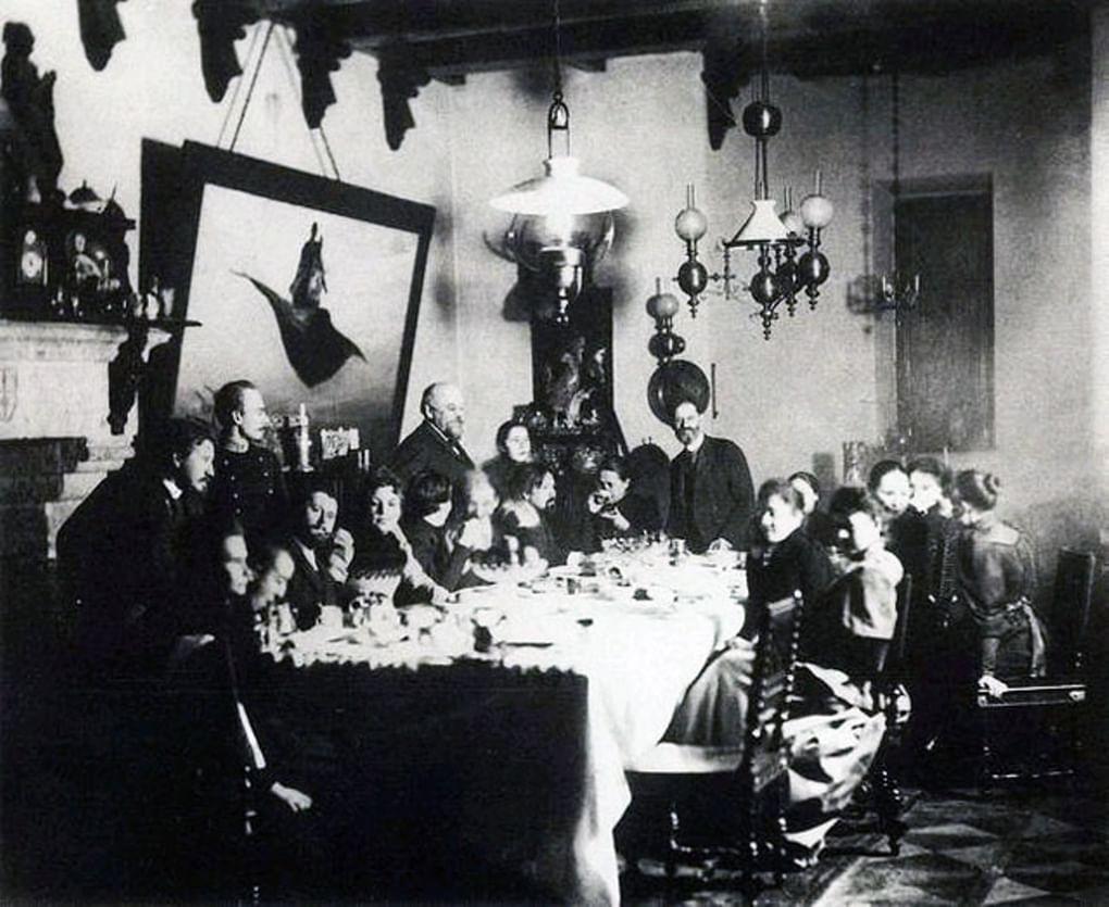 Савва Мамонтов, Валентин Серов, Константин Коровин, Илья Репин, Василий Суриков. 1889. Фотография: pravda.ru
