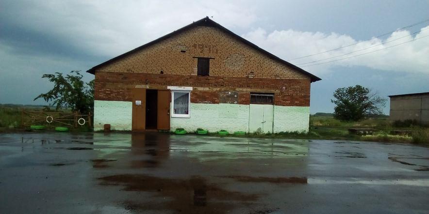 Основное изображение для учреждения Мордвиновский сельский Дом культуры