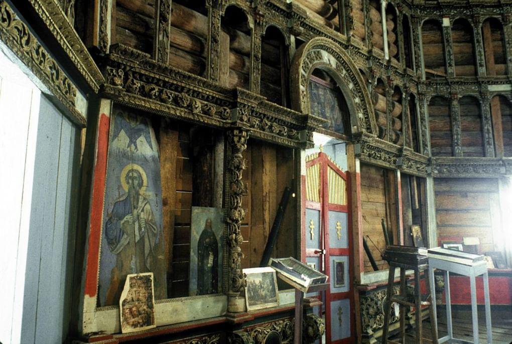 Церковь Богоявления Господня. Интерьер. Иконостас