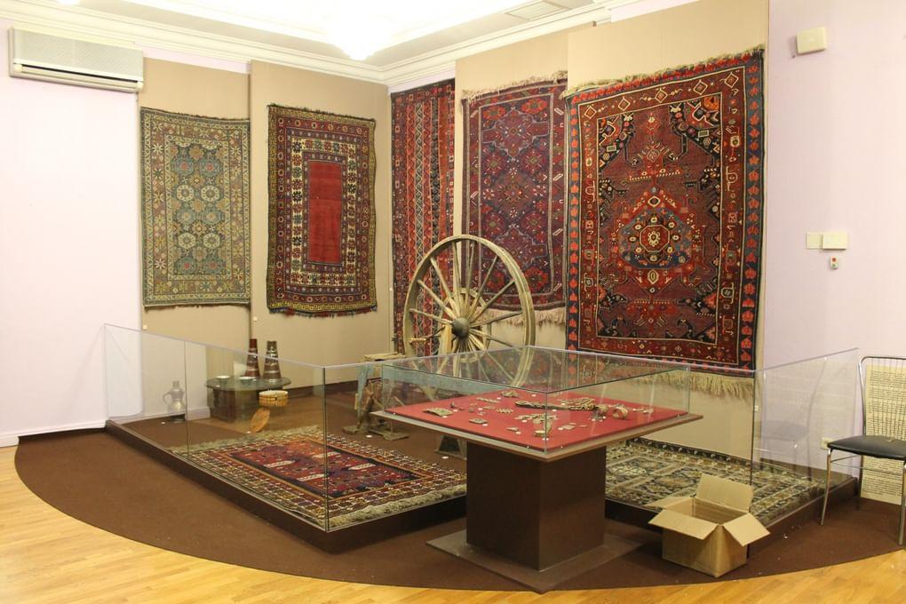 Восточные ковры