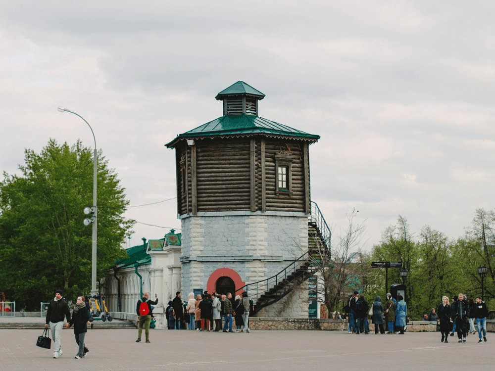 Водонапорная башня в Историческом сквере, Екатеринбург. Фотография: Татьяна Доукша / пресс-служба Всероссийской лаборатории культурных проектов CULTURALICA