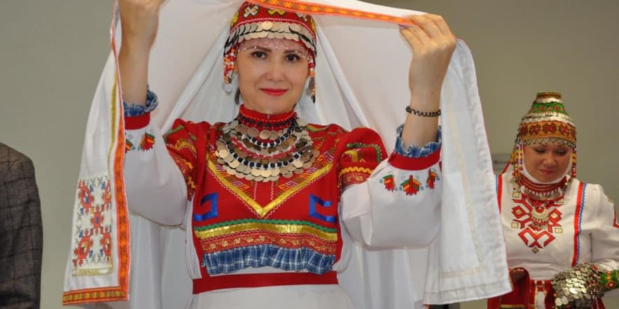 Основное изображение для события Познавательный час «Обряды и традиции чувашского народа»