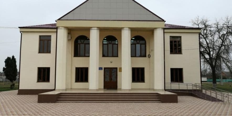 Основное изображение для учреждения Русский сельский дом культуры