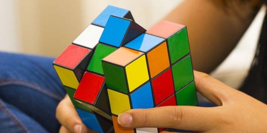 Основное изображение для события «Занимательный кубик Рубика»