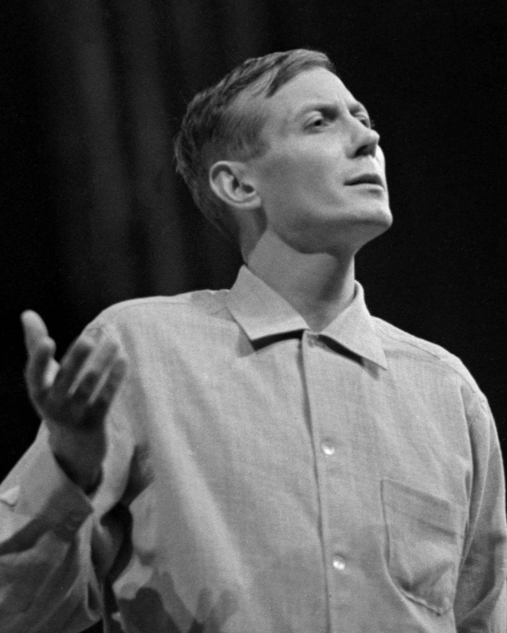 Поэт Евгений Евтушенко. 1966 год. Фотография: Владимир Савостьянов / ТАСС