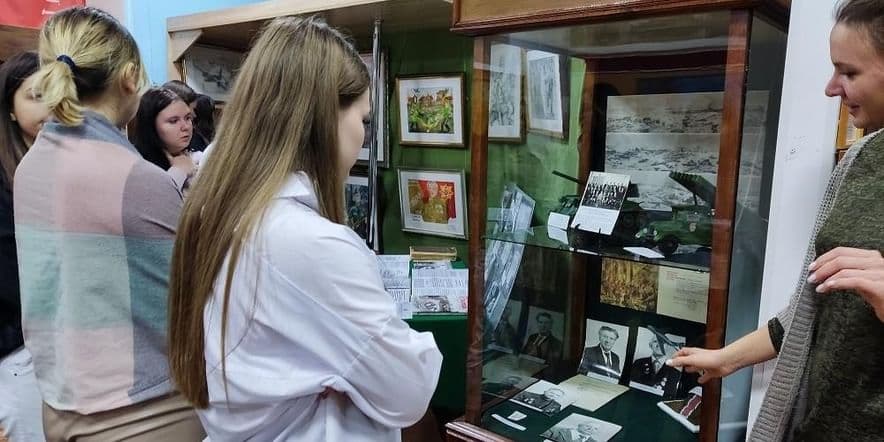 Основное изображение для события Выставка «Сталинград — гордая память истории»