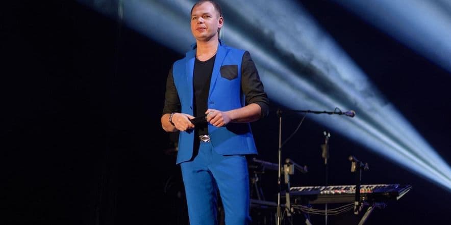 Основное изображение для события Сольный концерт Алексея Брянцева