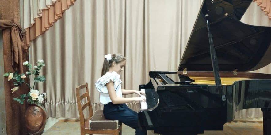 Основное изображение для события Классный концерт преподавателя по классу фортепиано Наталии Валериевны Коротоякской