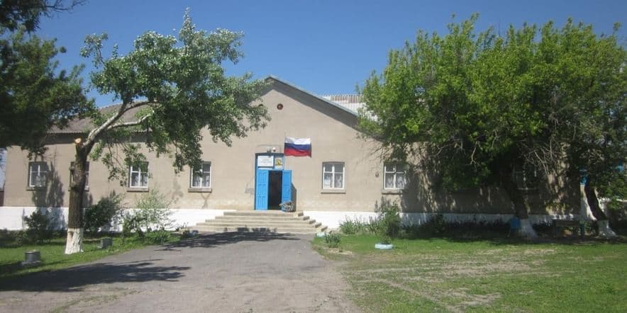 Основное изображение для учреждения Базковский сельский дом культуры