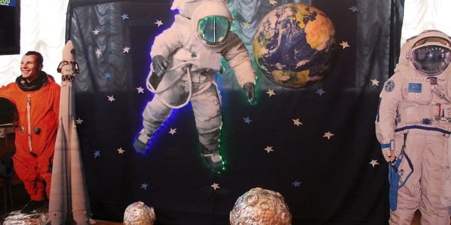 Основное изображение для события Выставка «Человек-космос»