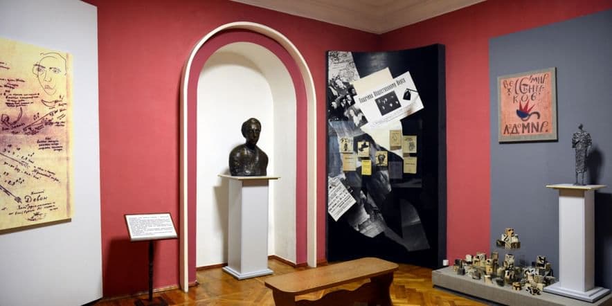 Основное изображение для события Основная экспозиция Дома-музея Велимира Хлебникова