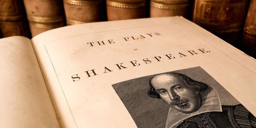 Основное изображение для события Книжная выставка «Уильям Шекспир–великий английский поэт и драматург (1564–1616)»