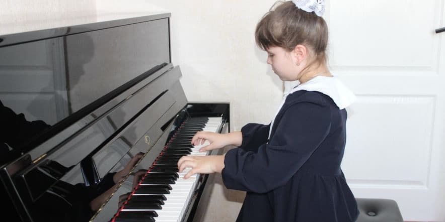 Основное изображение для события Академический концерт фортепианного отделения