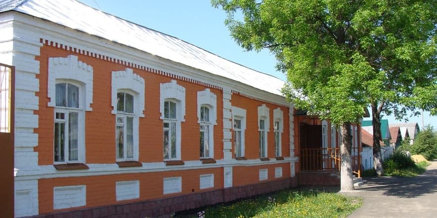 Основное изображение для учреждения Детская художественная школа № 2 прикладного и декоративного искусства имени В.Д. Поленова