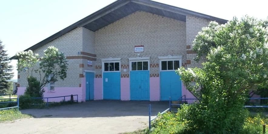 Основное изображение для учреждения Пикшенский сельский дом культуры