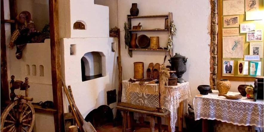 Основное изображение для события «Тарих битлэре сойли» экскурсия в музей села