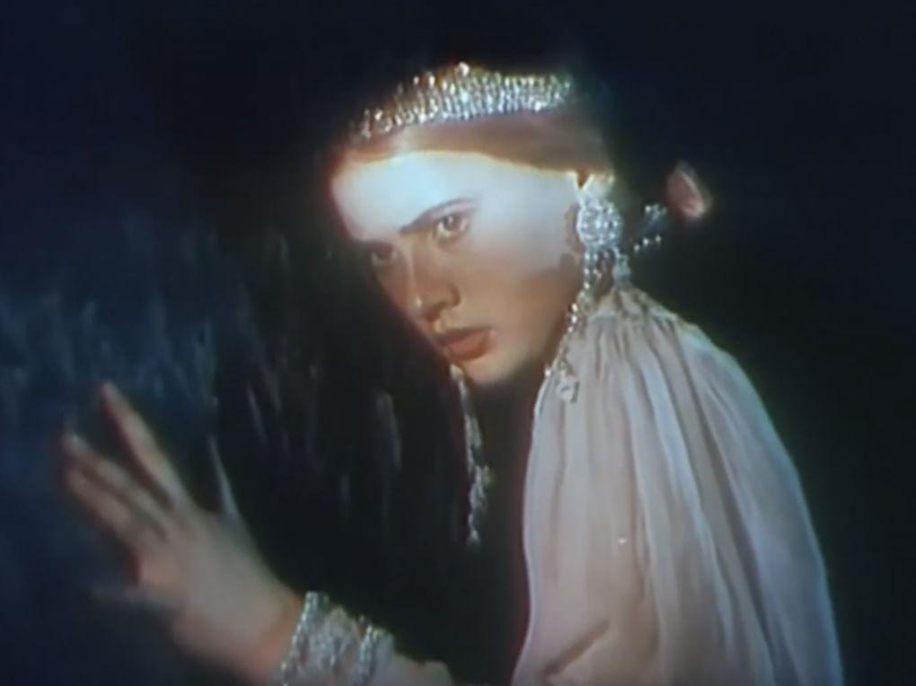 Кадр из художественного фильма Александра Роу «Конек-горбунок» (1941)