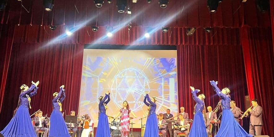 Основное изображение для события Концерт эстрадной группы Государственного симфонического оркестра Республики Таджикистан