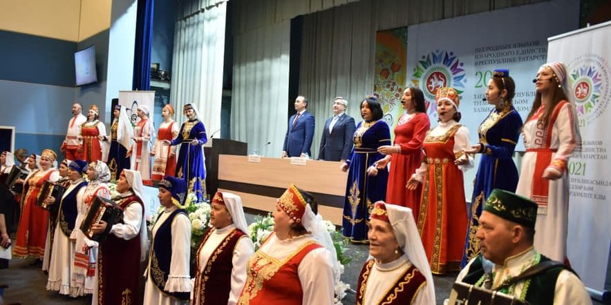 Основное изображение для события Патриотическая хоровая акция «Поём всем Татарстаном»