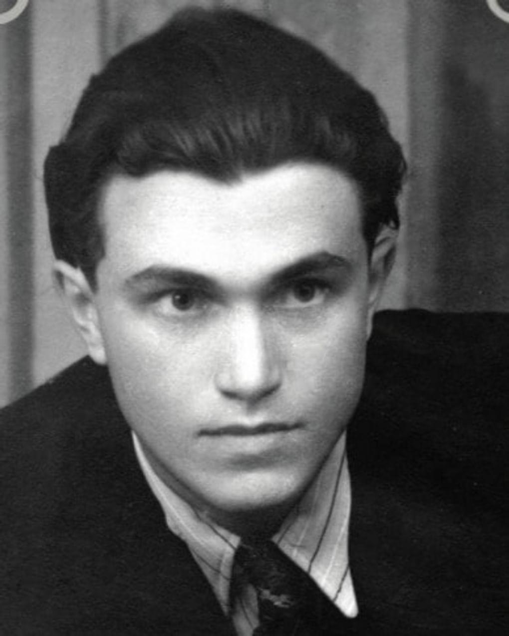 Василий Аксенов. Иллюстрация к книге Виктора Есипова «Василий Аксенов — одинокий бегун на длинные дистанции». Издательство «Астрель», 2012