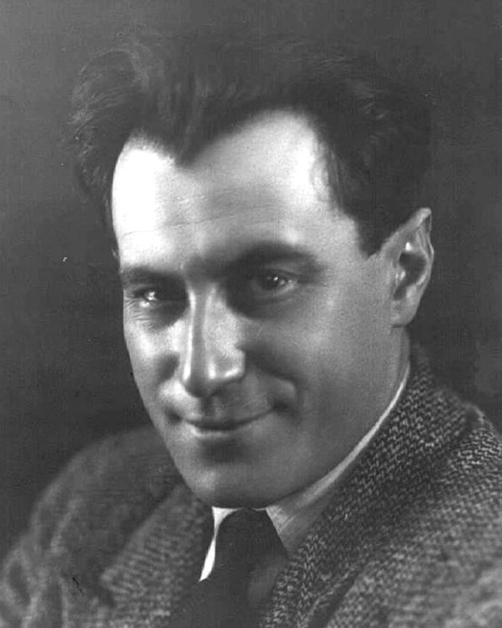 Валентин Катаев. 1930-е годы. Государственный музей В.В. Маяковского, Москва