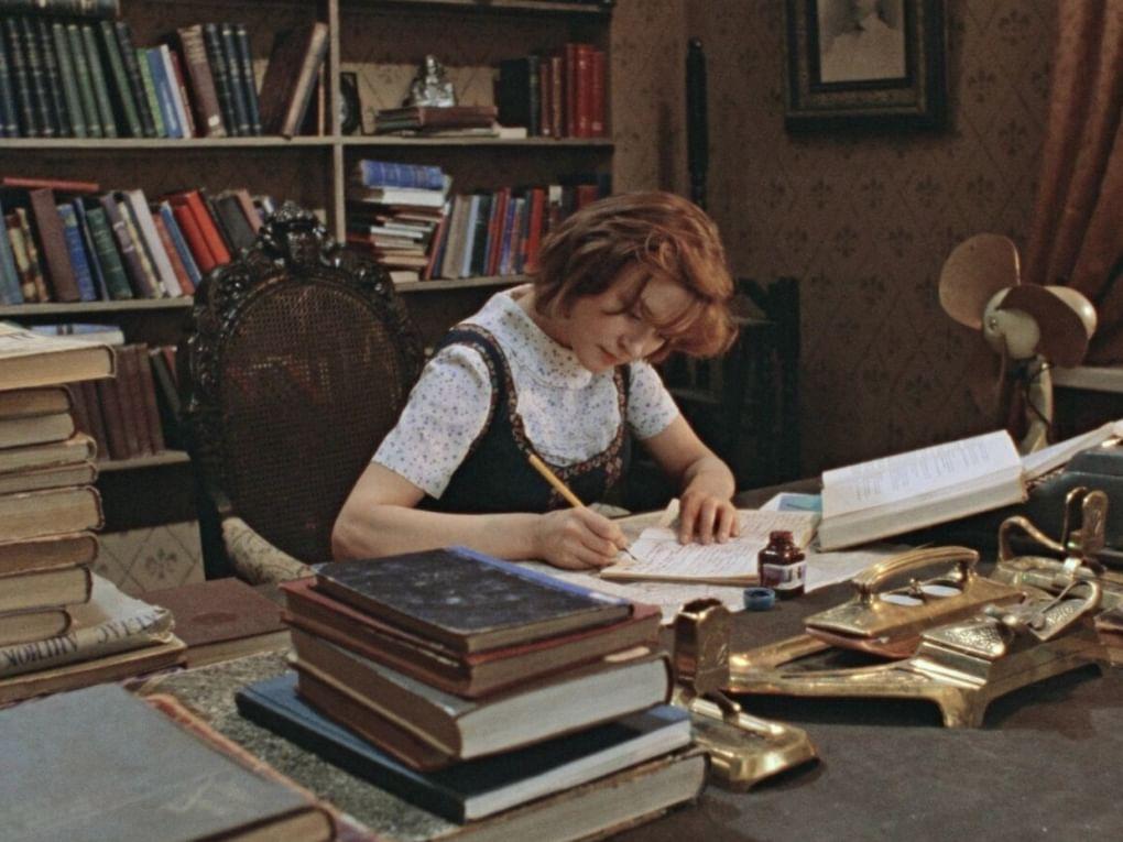 Вера Алентова в роли Катерины в художественном фильме Владимира Меньшова «Москва слезам не верит» (1979)