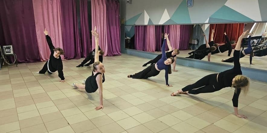 Основное изображение для события «Уроки красоты» — танцевальный мастер класс.