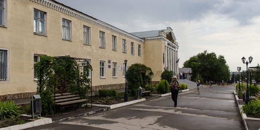 Основное изображение для учреждения Районный дом культуры р. п. Базарный Карабулак
