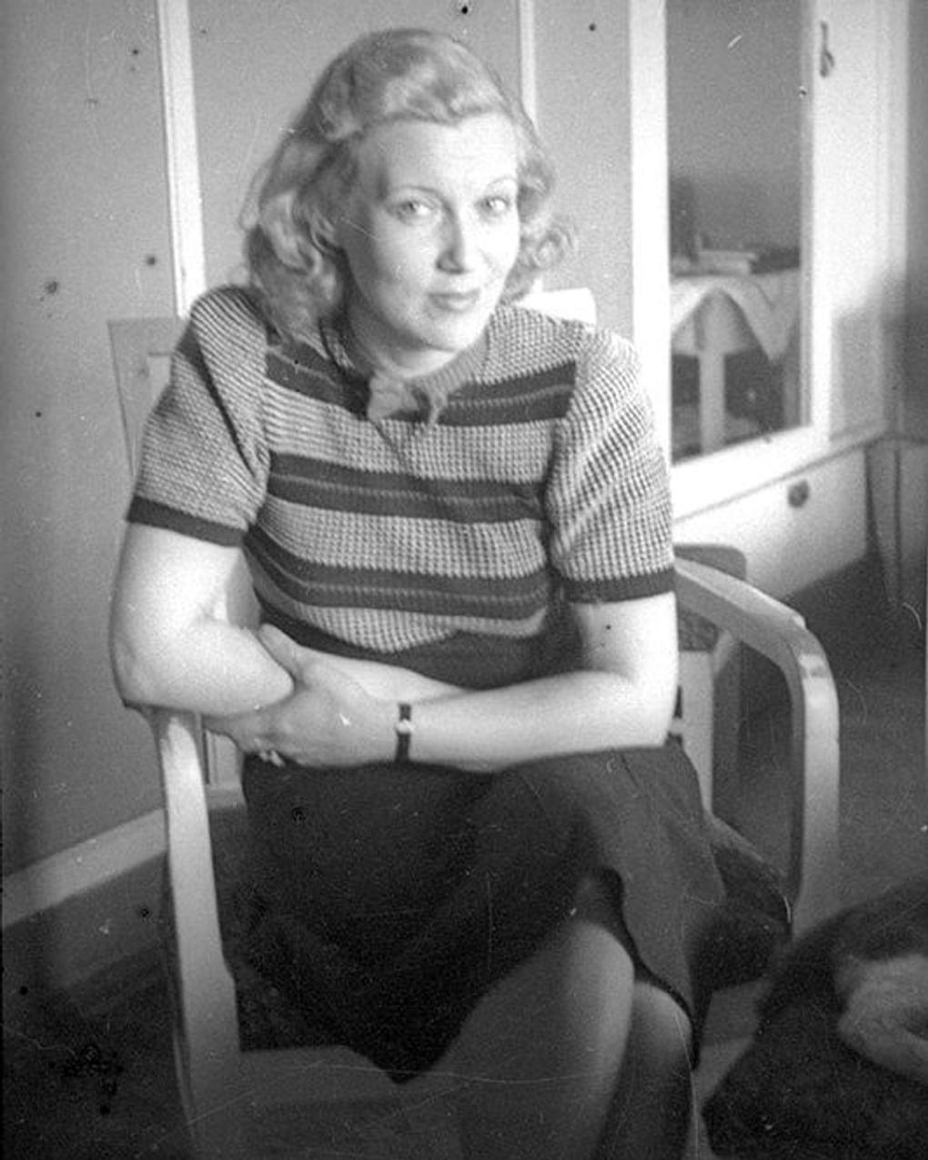 Актриса Любовь Орлова. Баку, 1943 год. Фотография: Евгений Халдей / Мультимедиа Арт Музей, Москва