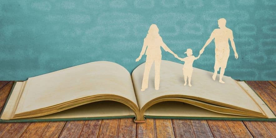 Основное изображение для события «Семья и книга»–семейное чтение