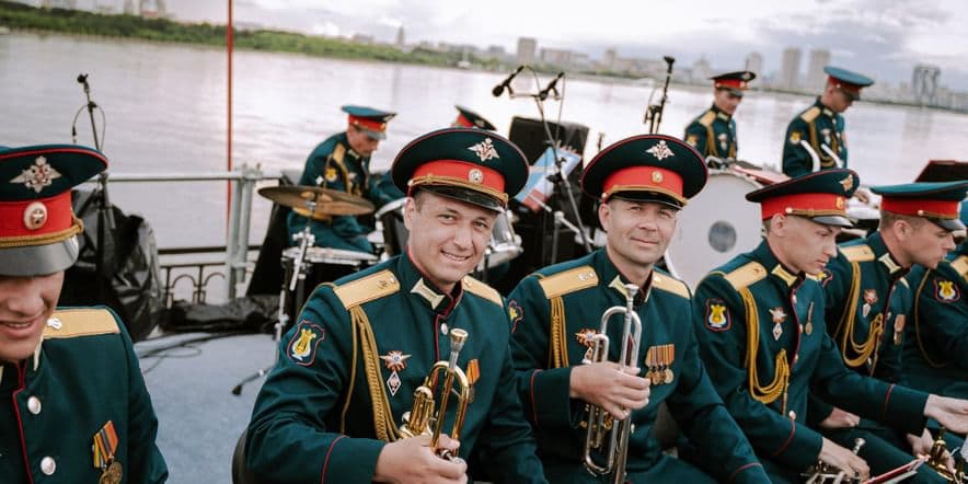 Основное изображение для события Концерт военных оркестров фестиваля «Виват, Амур!»