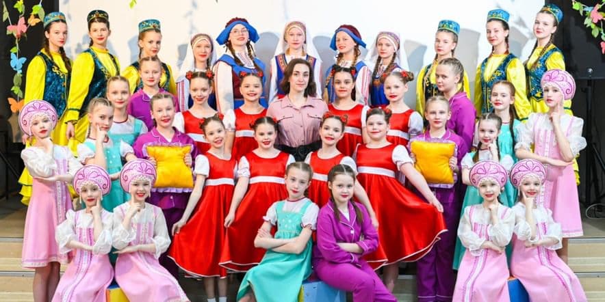 Основное изображение для события Концерт «И в сердце, и в танце Россия!»
