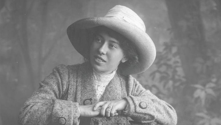 Бронислава Нижинская. Санкт-Петербург, 1909–1912 годы. Фотография: Санкт-Петербургский государственный музей театрального и музыкального искусства, Санкт-Петербург