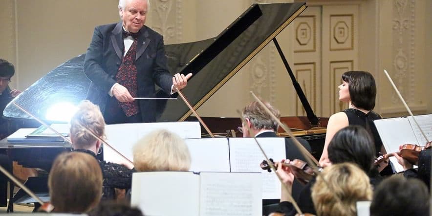 Основное изображение для обзора коллектива Академический симфонический оркестр Московской филармонии