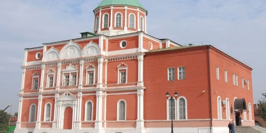 Основное изображение для учреждения Тульский государственный музей оружия на территории Кремля