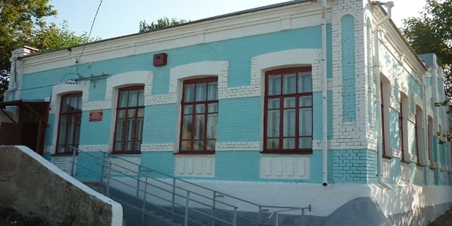 Основное изображение для учреждения Калачеевская детская библиотека