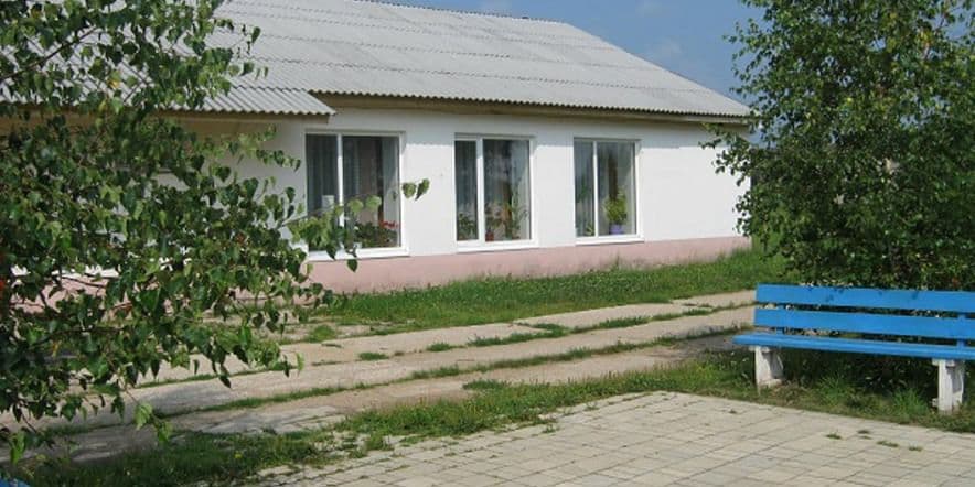 Основное изображение для учреждения Костюшинский сельский дом культуры