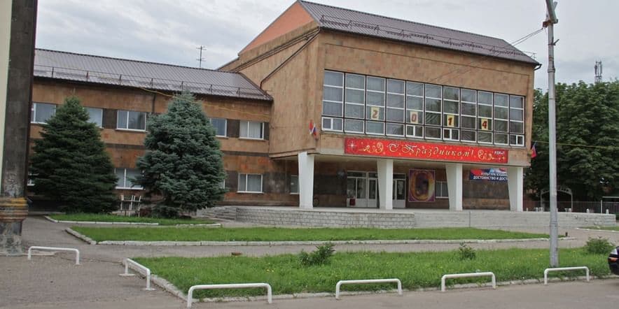 Основное изображение для учреждения Районный дом культуры ст. Крыловской